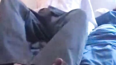 Amateur Gay Porn: Hot Wanking Adventures