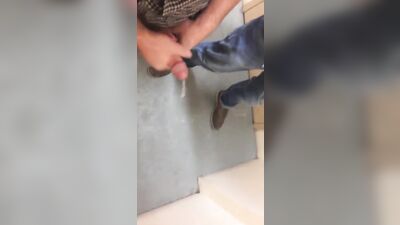 Circle Jerk: 3 Cocks, 3 Cums! Amateur Handjobs