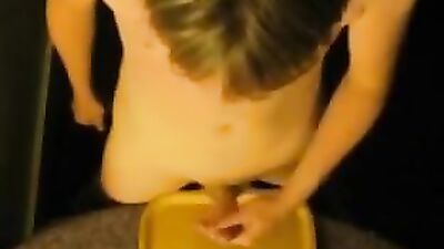 Meal Tray Cumshot - Masturbating and Ejaculating on a Meal Tray!