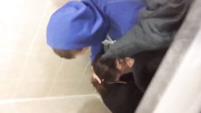 Gay Porn - Hoodie Boy Suck Off Extravaganza