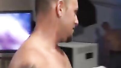 Bareback Cum Shots Group Sex: Brian and the Hunks Return