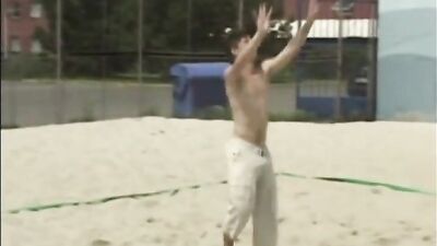 Two Beach Twinks Bareback Vacation - Unleashing Wild Cum Shots!