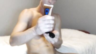 Peters Webcam Cumshot Solo: An Endless Stream of Hotness!