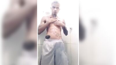 Big dicking in shower