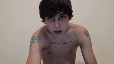 Wank & Show Ass On Cam