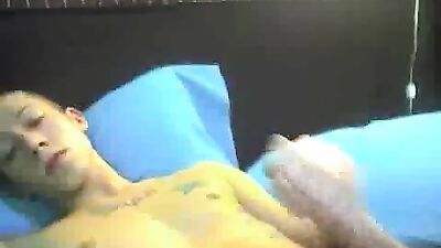 Hot Tatoo Boy Wanking