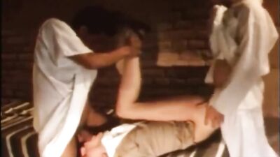 Cardinot film calluers clip