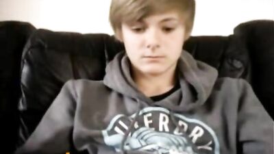 Hot smooth cutie blonde wanker on cam