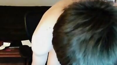 Young Amateur Pulls Out His Dildo on the Chair!