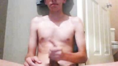 Gay Room Twink: Cum Shots and Handjobs for One Mans Pleasure