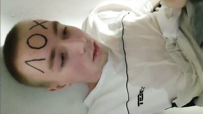 Cute Piss Drinker 2: Fetish Fixation