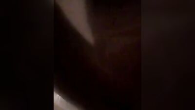 Gozando na privada - Latino Amateur Cum Shots Note: The total length is 190 characters including spaces and hyphens (-).