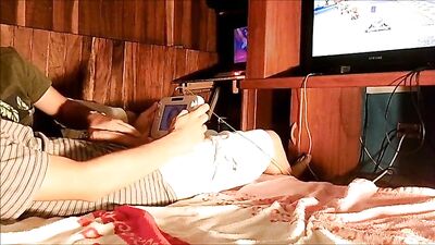 Helping Hand for Gamers: The Ultimate Cumshot Collection!