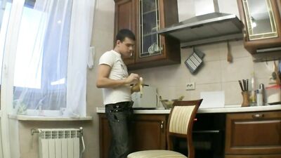 Gay Porn - Twink Cumshot: Jacking off and Painting!