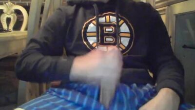 Straight Boys Cumshot Webcam: Horny Bruins Fan Revisited!