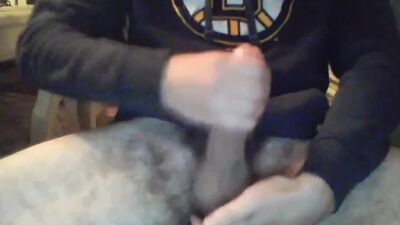 Straight Boys Cumshot Webcam: Horny Bruins Fan Revisited!
