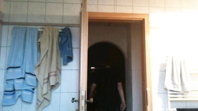 Markus Pelz Teen Cumshots: Amateur Handjob Showers!