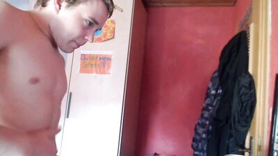 Markus Pelz Teen Cumshots: Amateur Handjob Showers!