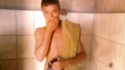 Israeli Boy Bathes Again: Exploring the Sexuality of Men in Israel