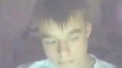 Gay Cam Wanker Justin: Cum Shots and Handjobs Galore!