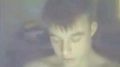 Gay Cam Wanker Justin: Cum Shots and Handjobs Galore!