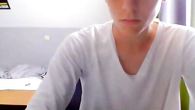 Young hot boy sucks for you and cums in the end!