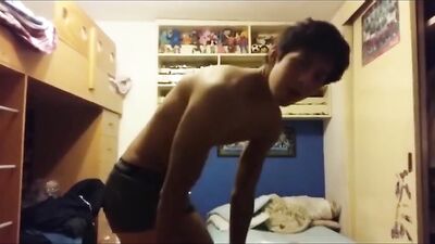 Beautiful Dude|Nice Ass Cum Shot Amateur Solo!!