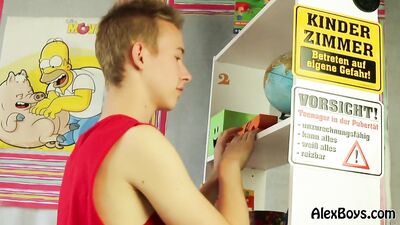 Leonard 3: Amateur Oral Action Adventure - Visit alexboys.com Now!