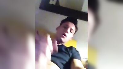 Gusher - Cum Shots Solo Web-Cam: The Ultimate Gay Porn Experience