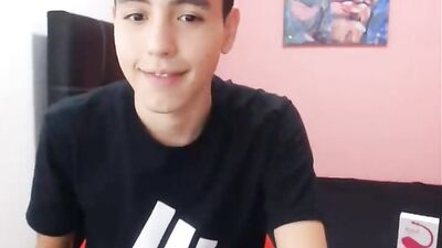 Handjobs and Cumshots Galore: Hot Wanker Returns with Big Cocks!