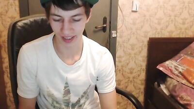 Gay Porn Show Boy Web-Cam Adventure