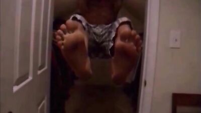 Feet Worship: College Hunks Soles Show-Off