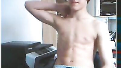 Young & Hungry: Cum Shots Solo Web-Cam Sensation