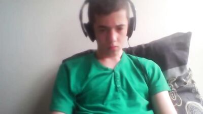 Cumming with Cock Shots: A Gay Porn Self-Indulgence