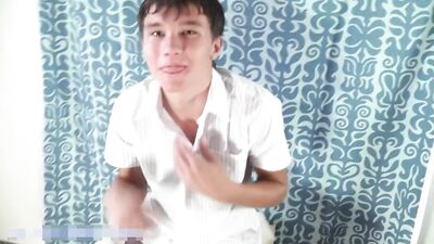 Cute Hottie Returns for More Solo Action!