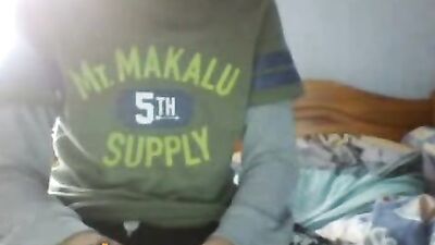 9-inch Thrill Ride: Webcam Solo Boys Steamy Show!