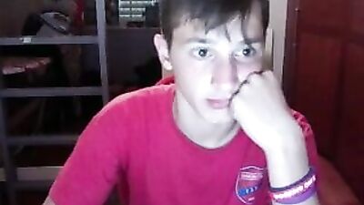 Pretty in Pink: Gay Solo Web-Cam Action