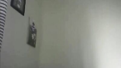 Gay Web-Cam Solo Showdown - Lay back and show it!