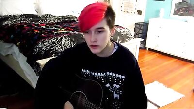 Gay Porn Star Sings Troye Sivan Cover on Webcam!