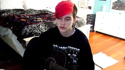 Gay Porn Star Sings Troye Sivan Cover on Webcam!