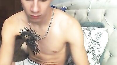 Tattooed Hunk Online: Webcam Sexcapades Unleashed!