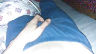 Masturbation My Penis Cumshot! - Gay Amateur Handjob Porn Video