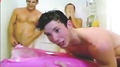 Frat Guys Fun: Shower Together