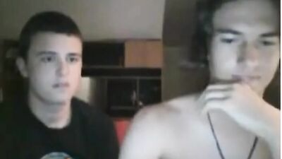 Flash with a Friend: A Gay Handjob Adventure!