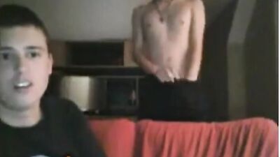 Flash with a Friend: A Gay Handjob Adventure!