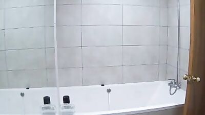 Shower Secrets: Gay Cousins Expose Their Hidd*en Desires!