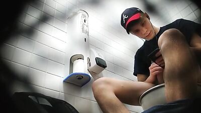 Gay Teen Spy Caught Porn!