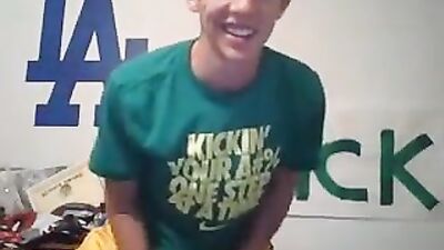 Nicks Hard Dicks Web-Cam Show: A Solo Performance for Your Eyes Only!