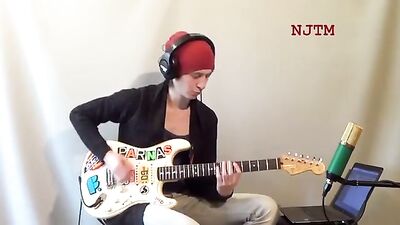 5 cool Blues reefs and how to play rock n roll guitar