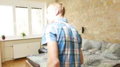 Blond twink bareback Lesson - Casper Ivarsson and Desmond Cooper